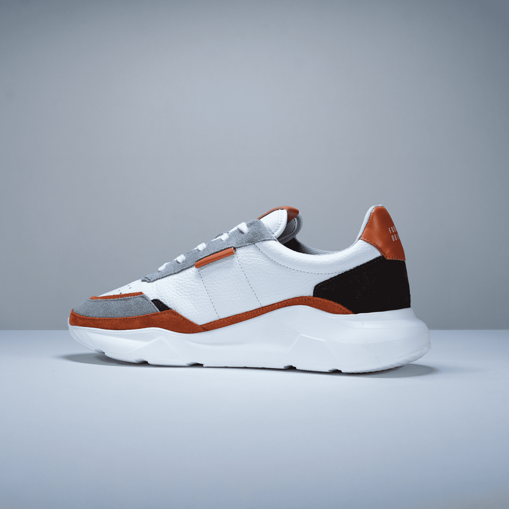 E980 Origins Lux Runner